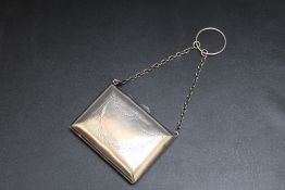 A HALLMARKED SILVER PURSE - CHESTER 1918, with fitted interior, approx weight 81.5 cm, W 8 cm