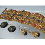 A SELECTION OF ART DECO STYLE / EGYPTIAN REVIVAL COSTUME JEWELLERY, comprising a pair of vintage