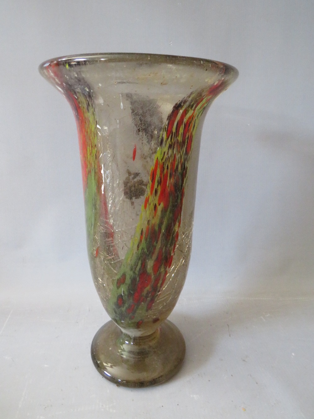 A LOETZ STYLE GREEN GLASS VASE, together with a smaller Loetz style iridescent glass vase and two - Image 4 of 10