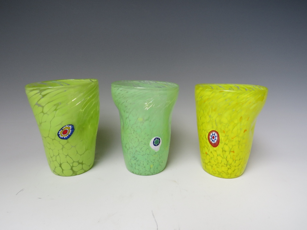 A SET OF THREE VENETIAN MURANO DRINKING GLASSES, comprising three freeform tumblers, finished in - Image 2 of 6