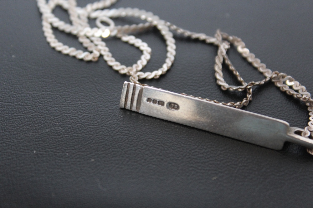 A NOVELTY HALLMARKED SILVER PENDANT IN THE FORM OF A TOBLERONE CHOCOLATE BAR, on a 925 silver chain, - Image 2 of 2