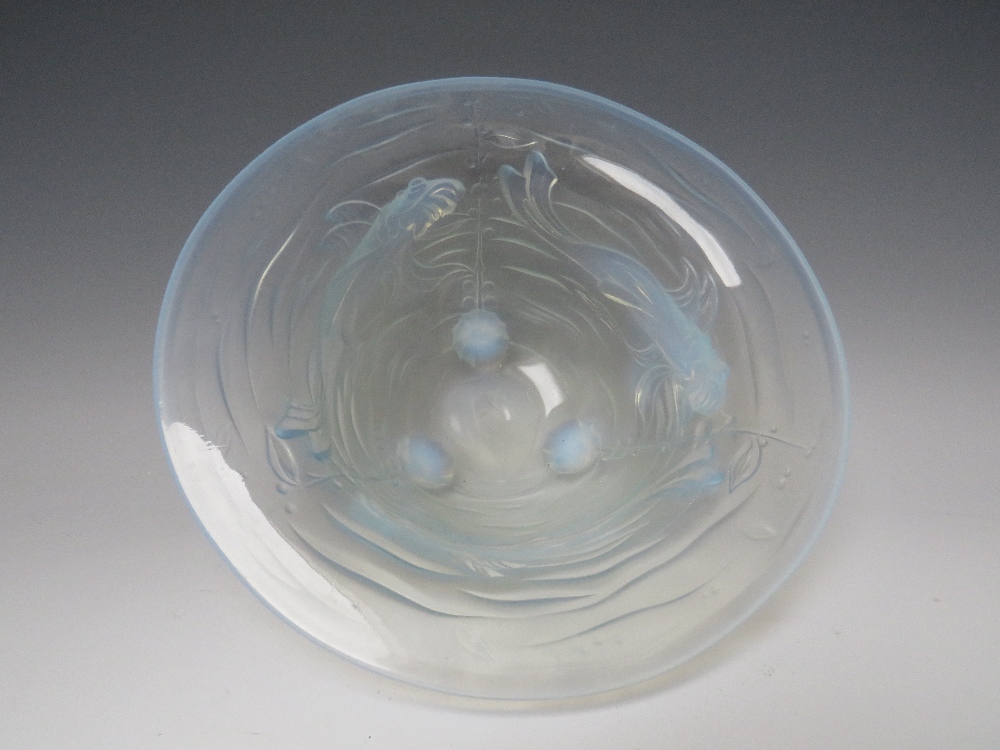 A JOBLING ART DECO OPALINE PRESSED GLASS 'FISH PATTERN' BOWL, rim Dia. 27.5 cm, H 11 cm