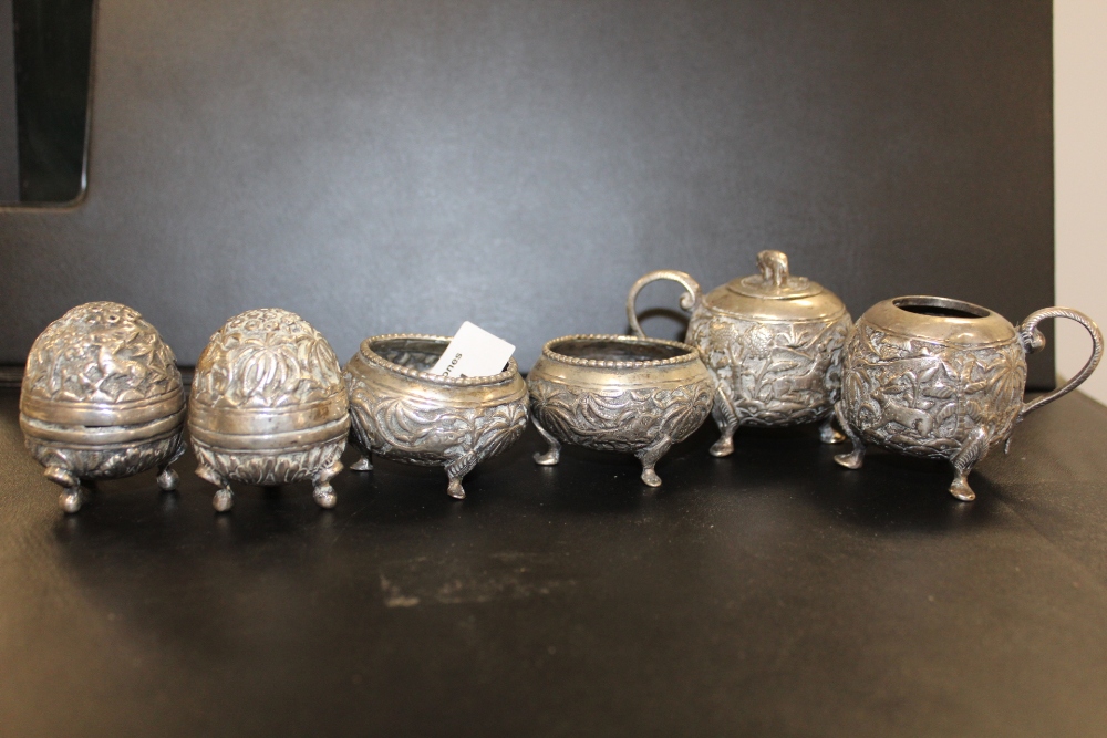 A COLLECTION OF SIX ASSORTED CONTINENTAL CRUET PIECES