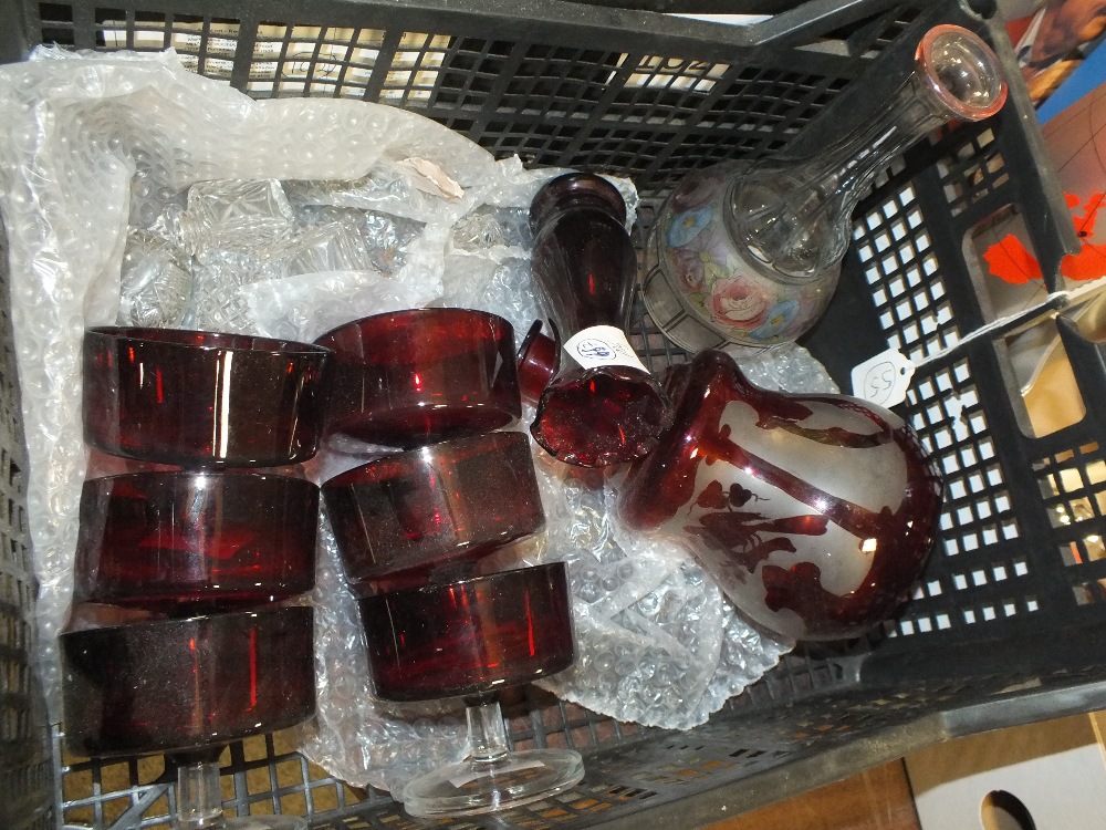 TWO TRAYS OF ASSORTED GLASSWARE TO INCLUDE TWO ANTIQUE ETCHED GLASS DECANTERS, RED GLASS DECANTER - Image 2 of 3