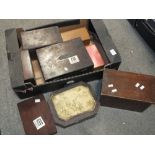 A QUANTITY OF OAK AND MAHOGANY VINTAGE LIDDED WORK BOXES