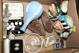 A BOX OF COLLECTABLES TO INCLUDE CHARACTER JUGS AND COSTUME JEWELLERY ETC