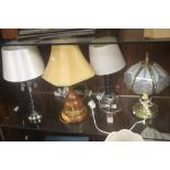 A COLLECTION OF ASSORTED LAMPS