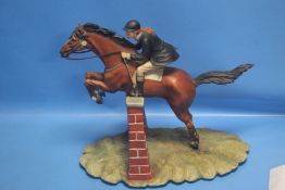 A CAPO DE MONTE SHOWJUMPING FIGURE, H 30 CM, W 33 CM