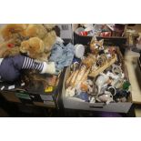 A TRAY OF ASSORTED DOLLS AND TEDDY BEARS TOGETHER WITH A TRAY OF ASSORTED CERAMICS (TRAY NOT
