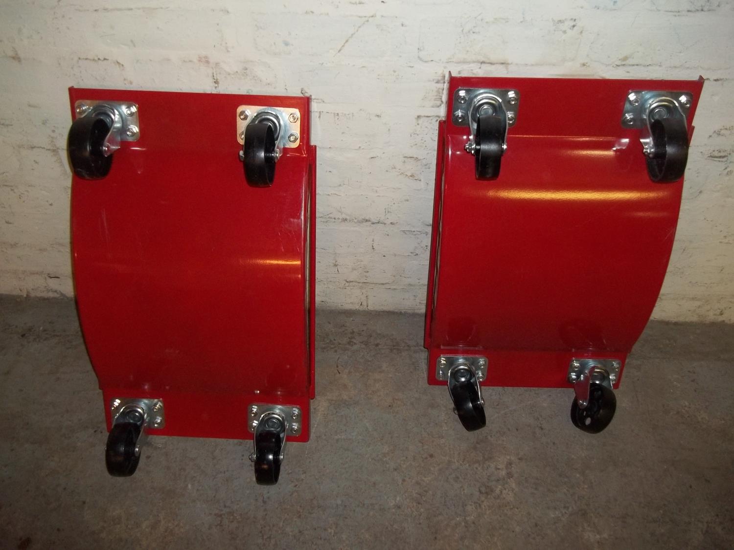 A PAIR OF HEAVY DUTY MECHANIC'S CAR VEHICLE TRANSPORT WHEEL SKID SKATES - Image 2 of 3