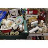 A LARGE QUANTITY OF ASSORTED CERAMICS AND HOUSEHOLD SUNDRIES TO INCLUDE A BOXED DISNEY MRS POTTS