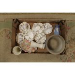 A TRAY OF ASSORTED CHINA AND CERAMICS TO INCLUDE A WEDGWOOD JASPERWARE JARDINAIRE, CHINTZ DISH,