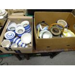 A TRAY OF T G GREEN BLUE AND WHITE CORNISHWARE, TOGETHER WITH A BOX OF ASSORTED CERAMICS TO