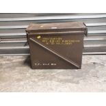 A METAL MILITARY MUNITIONS CASE 34.7RG