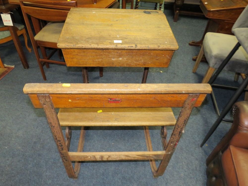 A VINTAGE CHILDS SCHOOL DESK AND JOINED CHAIR - Image 3 of 5
