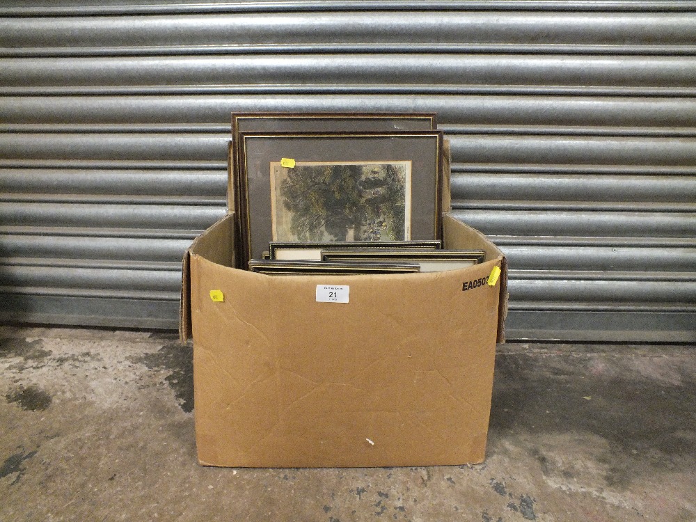 A BOX OF FRAMED AND GLAZED ENGRAVED PORTRAIT STUDIES ETC. - Image 2 of 4