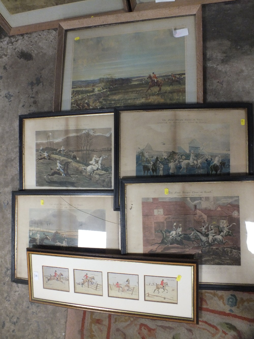 A COLLECTION OF HUNTING SCENE PRINTS - Bild 3 aus 5