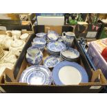 A TRAY OF SPODE ITALIAN DESIGN BLUE AND WHITE CHINA TOGETHER WITH SPODE VERMICELLI SIDE PLATES