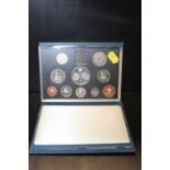 A ROYAL MINT 1997 COIN PROOF SET