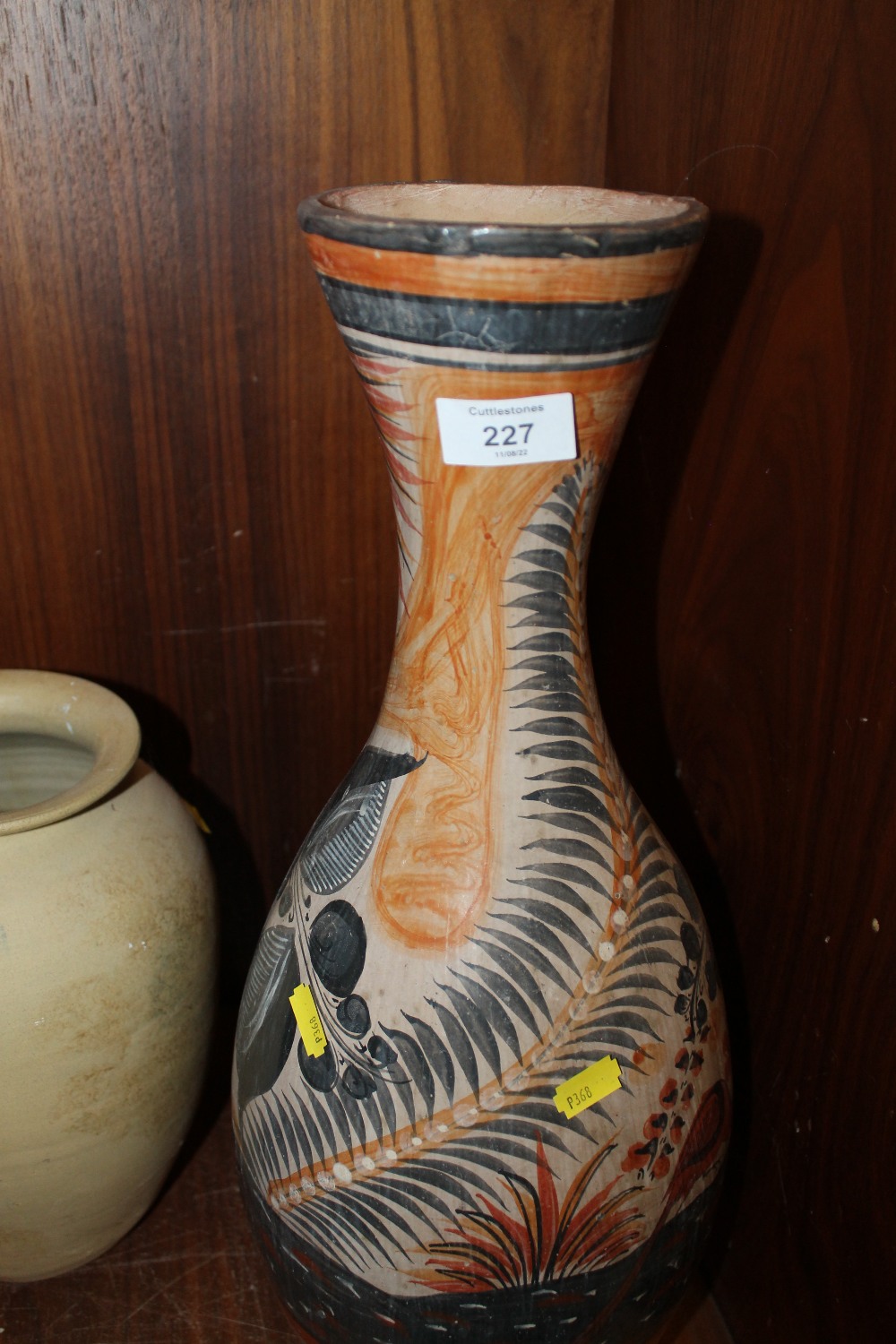 A LARGE HAND PAINTED VASE, TOGETHER WITH A SMALLER EXAMPLE (2) - Image 2 of 3