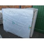 A DOUBLE DIVAN DOUBLE BED WITH 5FT MATTRESS