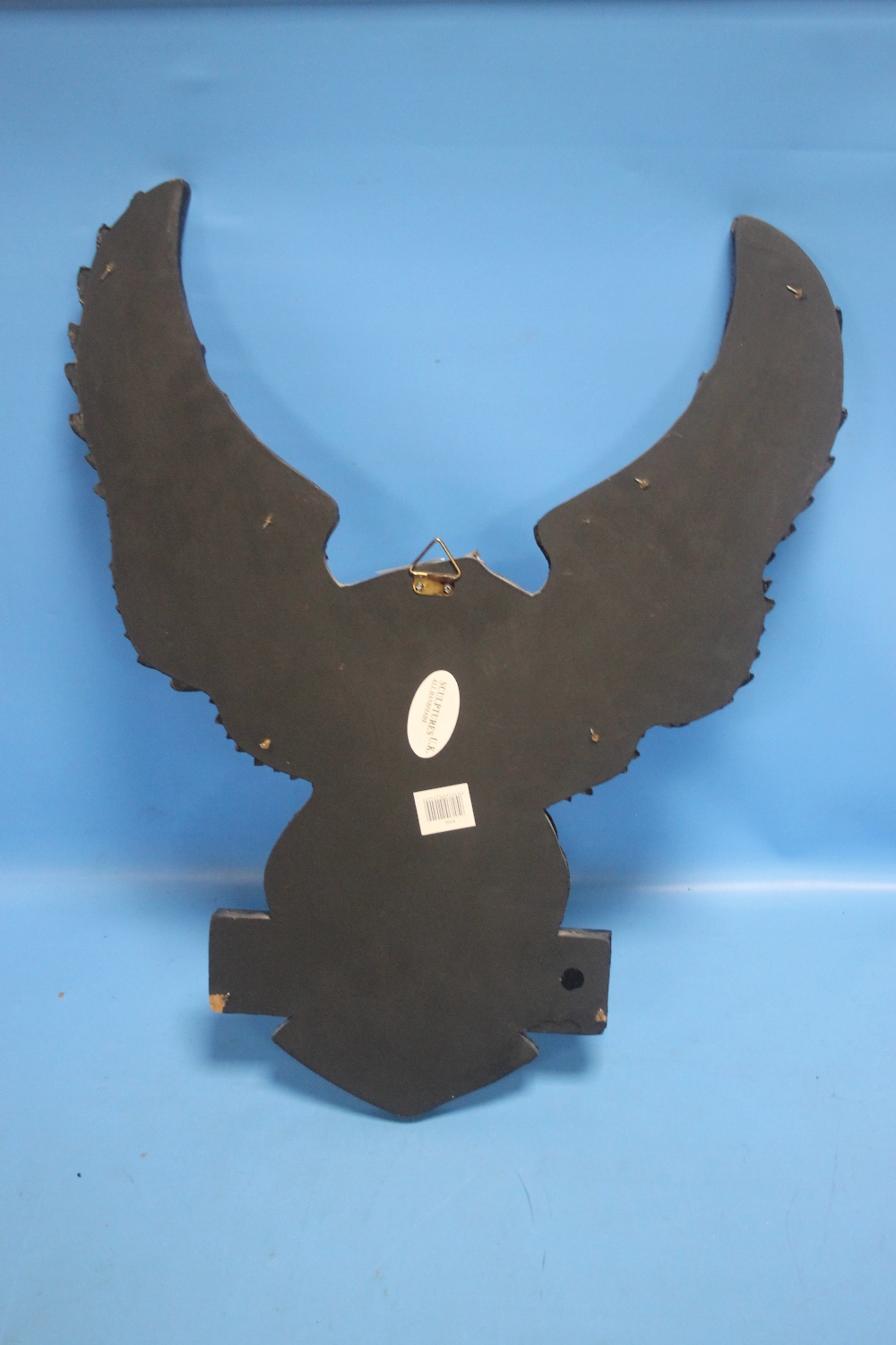 A WOOD AND RESIN HARLEY DAVIDSON EAGLE WALL PLAQUE - Image 3 of 3