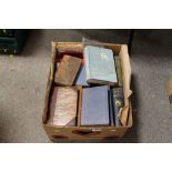 A BOX OF VINTAGE AND ANTIQUARIAN BOOKS TO INCLUDE LEATHER BOUND EXAMPLES