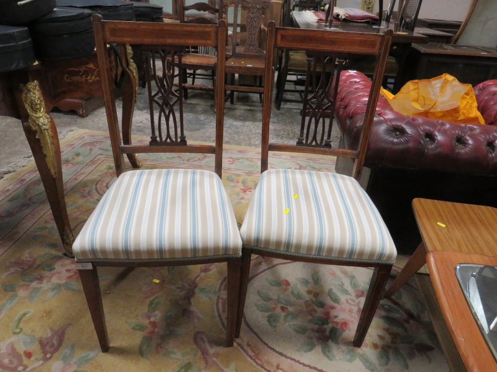 A PAIR OF EDWARDIAN MAHOGANY INLAID BEDROOM CHAIRS