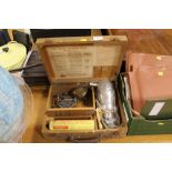 A CASED VINTAGE T ASHWORTH & CO SPEEDY MOISTURE TESTER