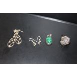 A VINTAGE SILVER DECO STYLE GEMSTONE DRESS RING TOGETHER WITH A GEMSTONE PENDANT AND EARRINGS