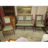 AN EDWARDIAN MAHOGANY TWO SEATER SETTEE AND PAIR OF ARMCHAIRS (3)