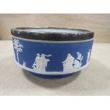 A WEDGWOOD JASPERWARE FRUIT BOWL WITH SILVER PLATED RIM - DIA 22 CM