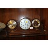 THREE VINTAGE WOODEN MANTLE CLOCKS TO INCLUDE A NAPOLEON HAT EXAMPLE