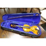 A MODERN STENTOR STUDENT II 4/4 VIOLIN IN CASE WITH BOW