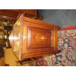 AN EDWARDIAN ROSEWOOD INLAID COAL BOX W-38 CM