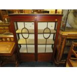 AN EDWARDIAN INLAID MAHOGANY GLAZED DISPLAY CABINET H-110 CM W-120 CM D-52 CM - REDUCED IN HEIGHT