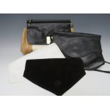 AN UNUSUAL VINTAGE LADIES LONGCHAMP LEATHER HANDBAG, having three interchangeable zip on front