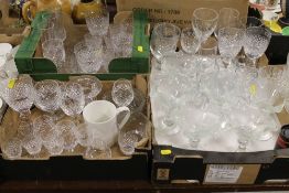 FOUR TRAYS OF GLASSWARE TO INCLUDE WINE GLASSES