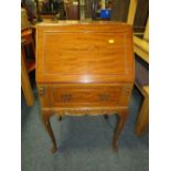 A REPRODUCTION LADIES BUREAU OF SMALL PROPORTIONS W-53 CM