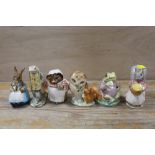 A QUANTITY OF ASSORTED FIGURES TO INC DOULTON, WORCESTER SNOWY, BESWICK COUSIN RIBBY ETC