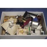 A BOX OF COLLECTABLES TO INCLUDE COSTUME JEWELLERY, FLATWARE ETC