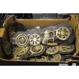 A BOX OF ASSORTED HORSE BRASSES