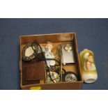 A SMALL BOX OF COLLECTABLE'S TO INCLUDE A PICTURE FRAME, SCENT BOTTLE ETC