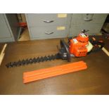 AN ECHO HCR-150051 HEDGE TRIMMER