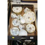 A TRAY OF VINTAGE AYNSLEY B204 FLORAL CHINA TO INCLUDE A QUANTITY OF CUPS AND SAUCERS
