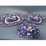 A SET OF THREE GRADUATED BLUE AND WHITE IRONSTONE OCTAGONAL PLATTERS