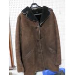 A VINTAGE GENTS SHEEPSKIN JACKET