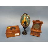 A SMALL REPRODUCTION POLYPHON, A RUSSIAN PAINTED EGG ON STAND TOGETHER WITH A SMALL INLAID BOX