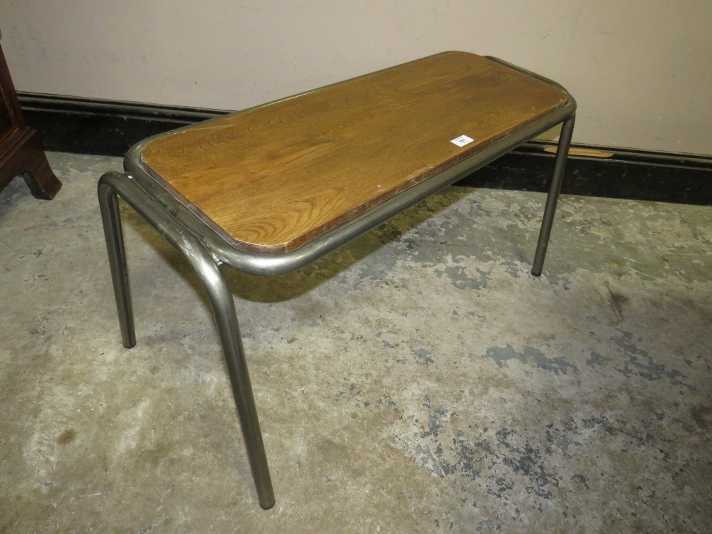 A MODERN INDUSTRIAL METAL / WOODEN STOOL, L 90 CM - Image 2 of 2