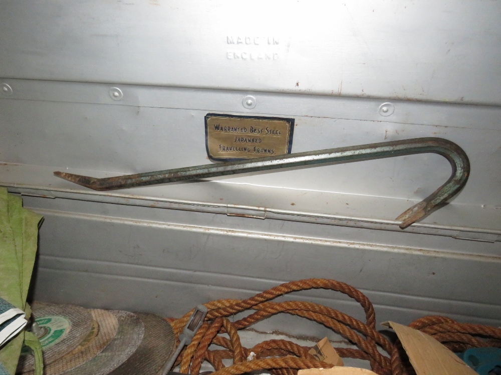 A LARGE STEEL FRAMED TRAVELLING TRUNK WITH ROPE, CROWBAR ETC - Image 4 of 5